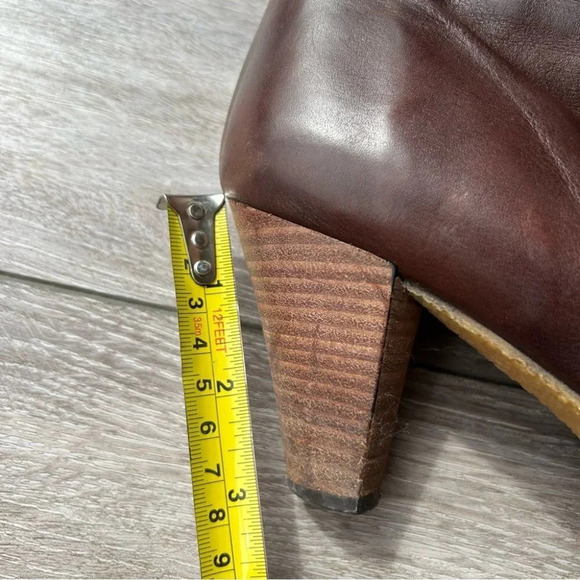 PEDRO MIRALLES Smooth Leather Medieval Style Ankle Boots - Picture 13 of 13